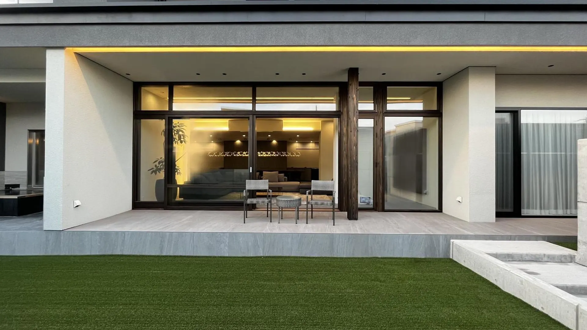 Vaction Stay Suite-One Private Villa 天然温泉付き Hakodate